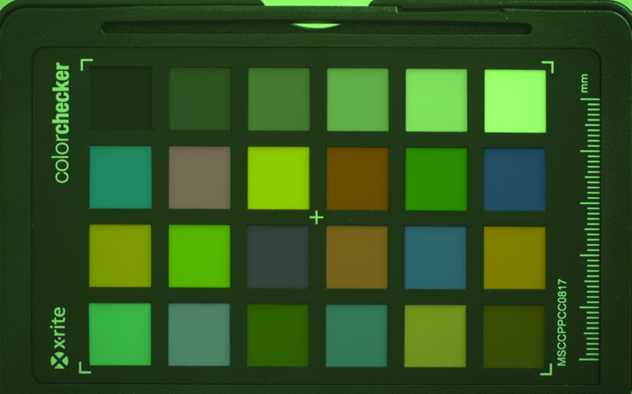 Fig. 107: Color checker target with all color gains set to 1 Fig. 107: Color checker target with all color gains set to 1