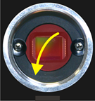 Fig. 702: Cleaning fixed filter glasses (2)